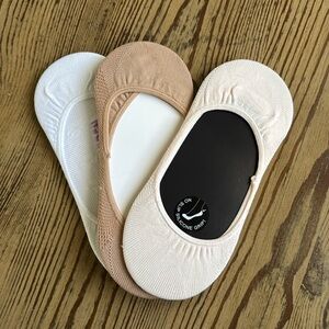 New Steve Madden slip on silicone grip socks - 3 pair